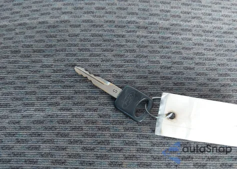 1997 Ford F-150 Lariat/Xl/Xlt from USA, damaged, VIN 2FTDF08W5VCA77939